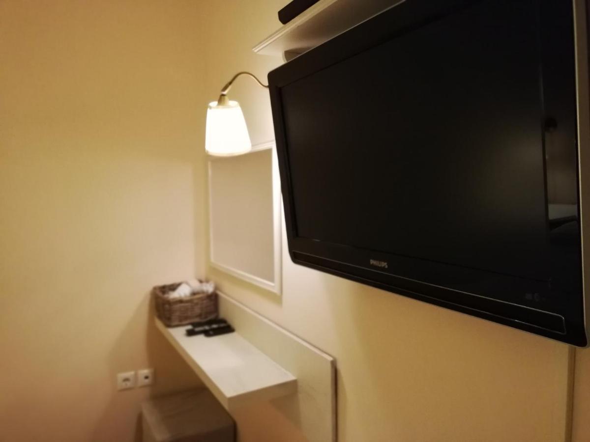Lux House Next To The Airport Of Athens. Transport 24H Villa Artemida  Exteriör bild
