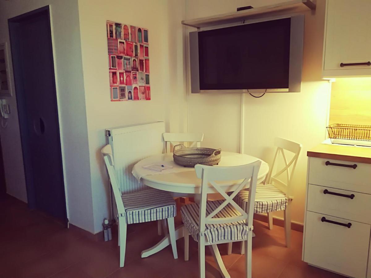 Lux House Next To The Airport Of Athens. Transport 24H Villa Artemida  Exteriör bild